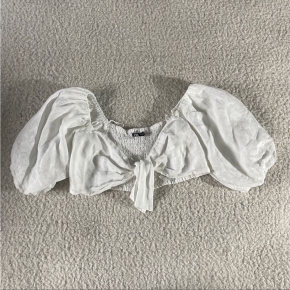 Zara Tops - Zara large crop top